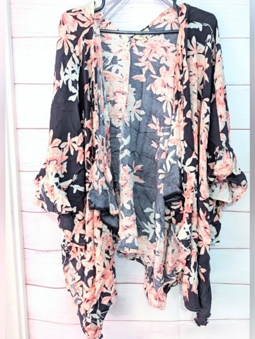 Entro Open Front  Floral Kimono Swimsuit Cover with Peach Blooms Size Small
